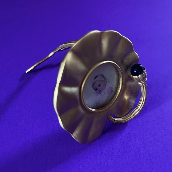 Metropolitan Museum of Art Vintage MMA-SRM Gold Tone Lotus Picture Frame - Picture 5 of 8